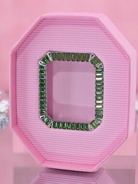 NWT Swarovski Millenia Apple Watch Cover with Green Swarovski Crystals
